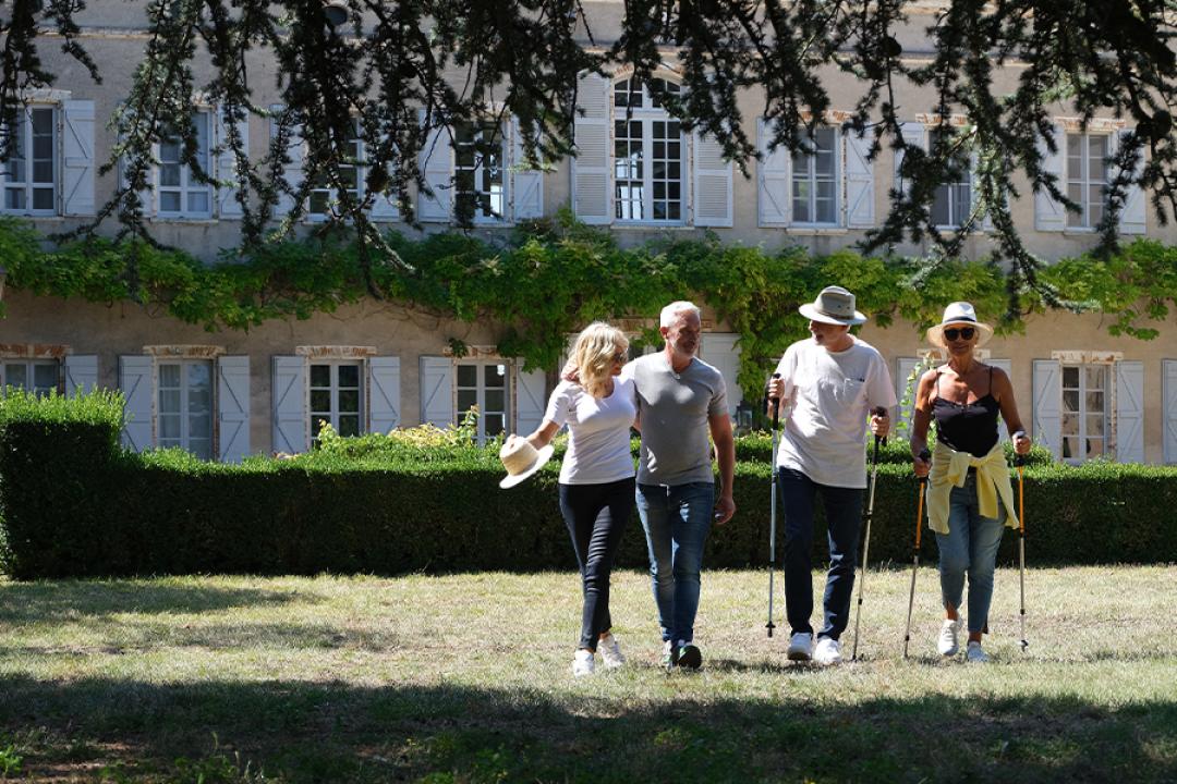 Séniors et fuite urinaires : 5 conseils pour rester actifs